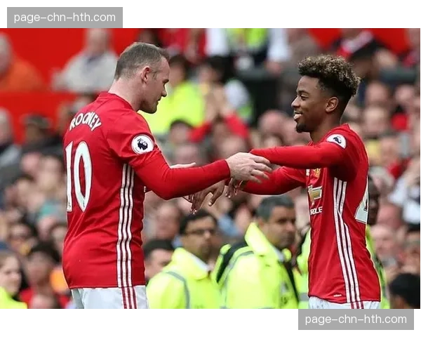 英格兰队公布世界杯初选大名单,曼联18岁小将首次入选成年国家队 英格兰队公布世界杯初选大名单,曼联18岁小将首次入选成年国家队